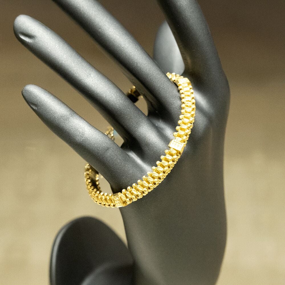 14 Ayar Dorikalı Kelepçe Altın Bileklik